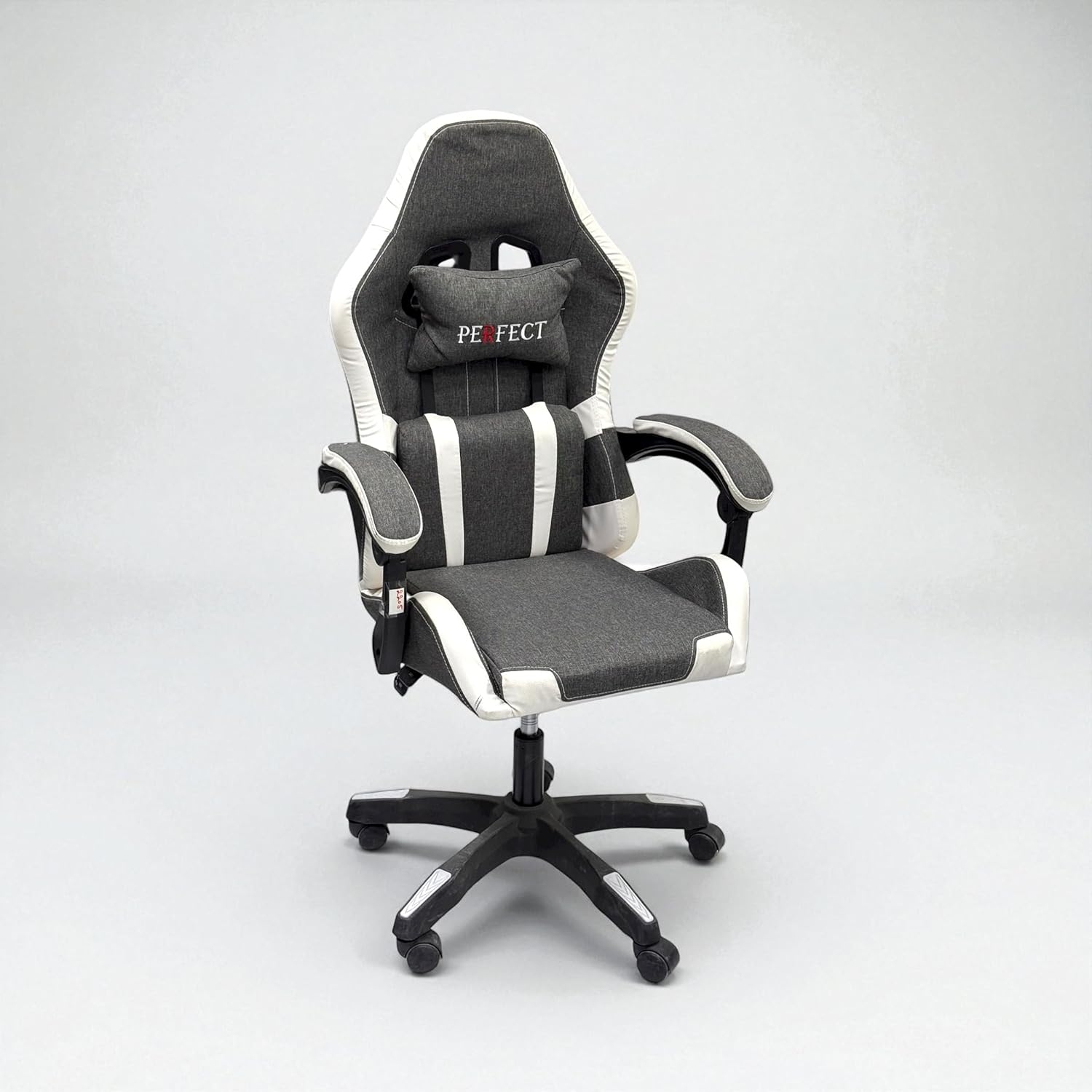 6a5a3f17184f9f9b298d0cdb0eadfdeb235039c4315ba64ddbe7e.jpg Perfect MAF Gaming Chair - Image 1